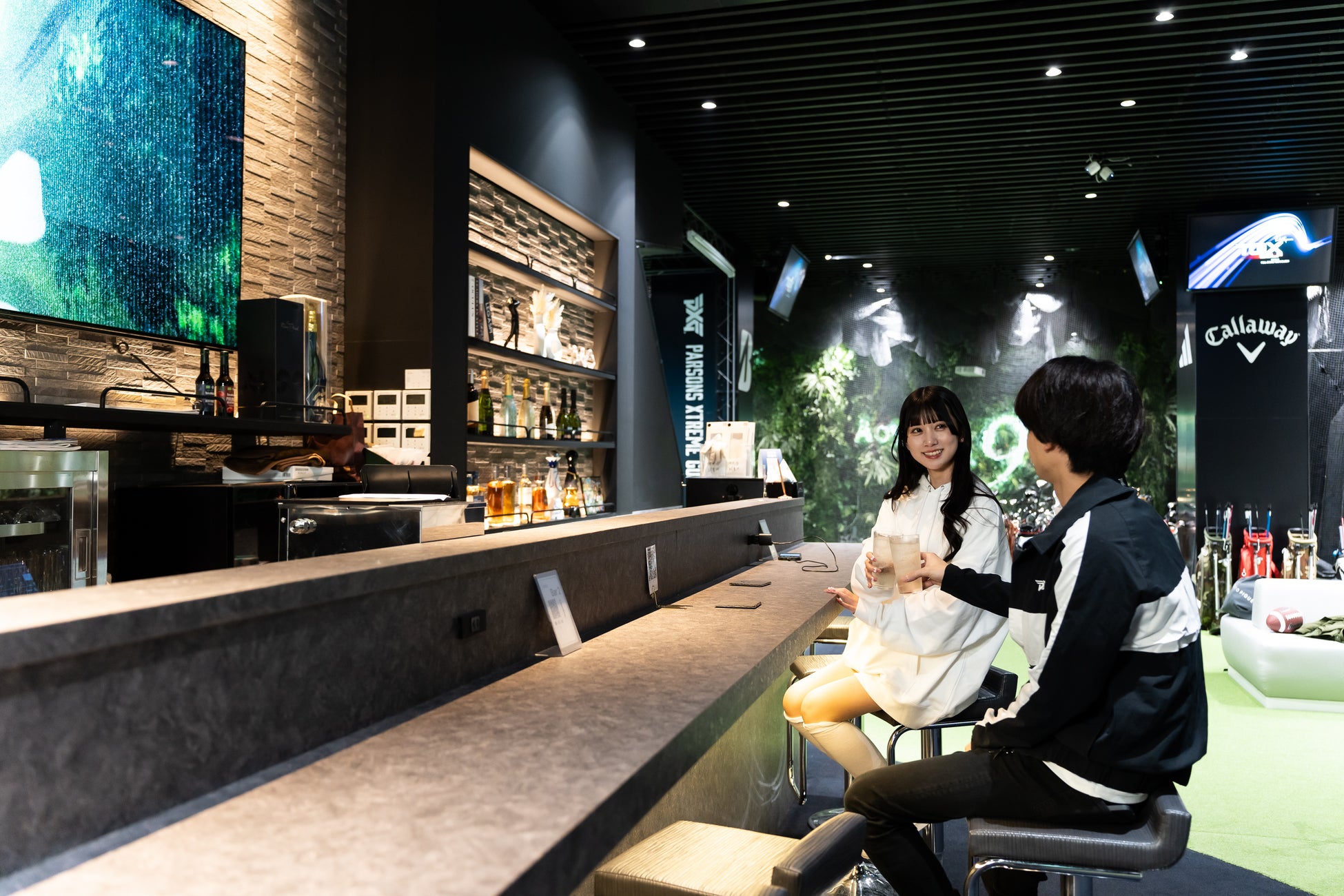 pickle9が入るLoun9ine青山パークナイン店のラウンジ